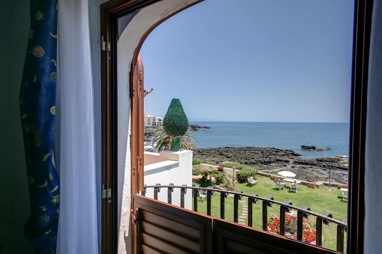 Arathena Rocks Hotel Giardini Naxos