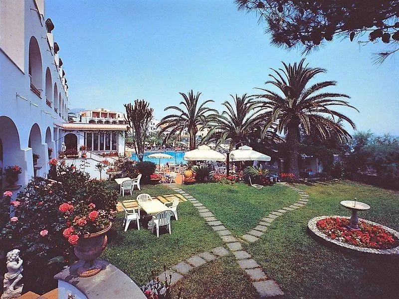 Arathena Rocks Hotel Giardini-Naxos